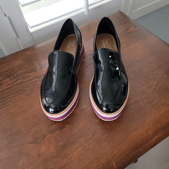 Crown Vintage Shoes - CROWN VINTAGE Black Patent Leather Short Platform Loafers Sz 9.5
